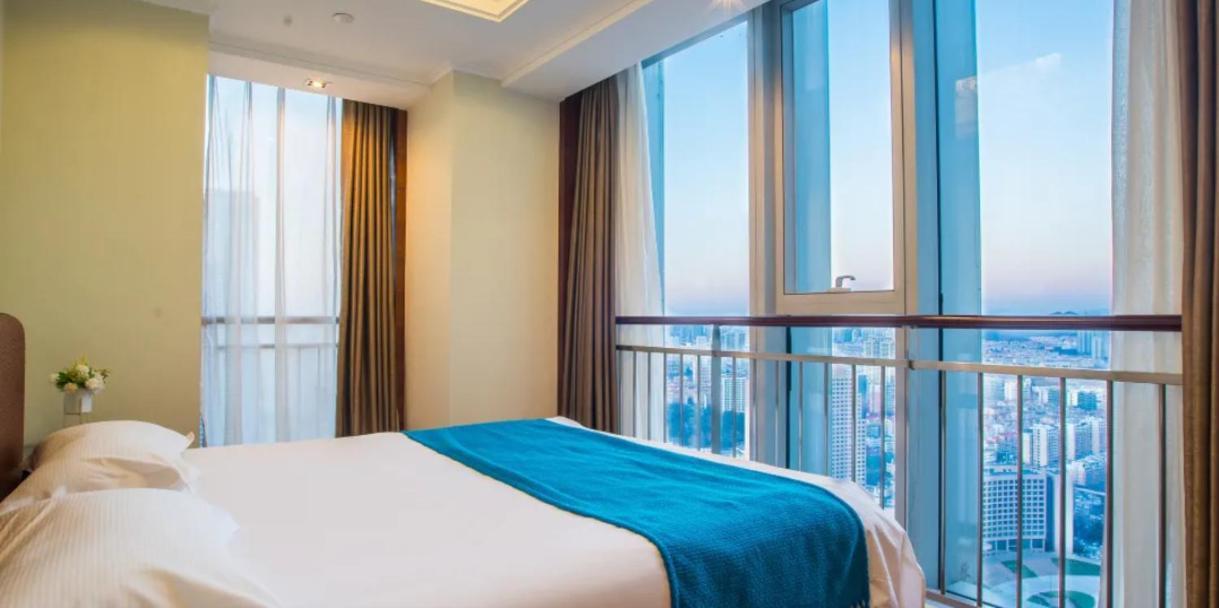 Qingdao Jinshan We+ Holiday Apartment מראה חיצוני תמונה