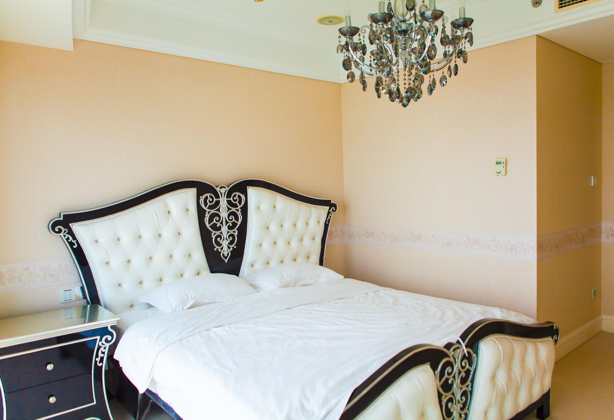 Qingdao Jinshan We+ Holiday Apartment מראה חיצוני תמונה