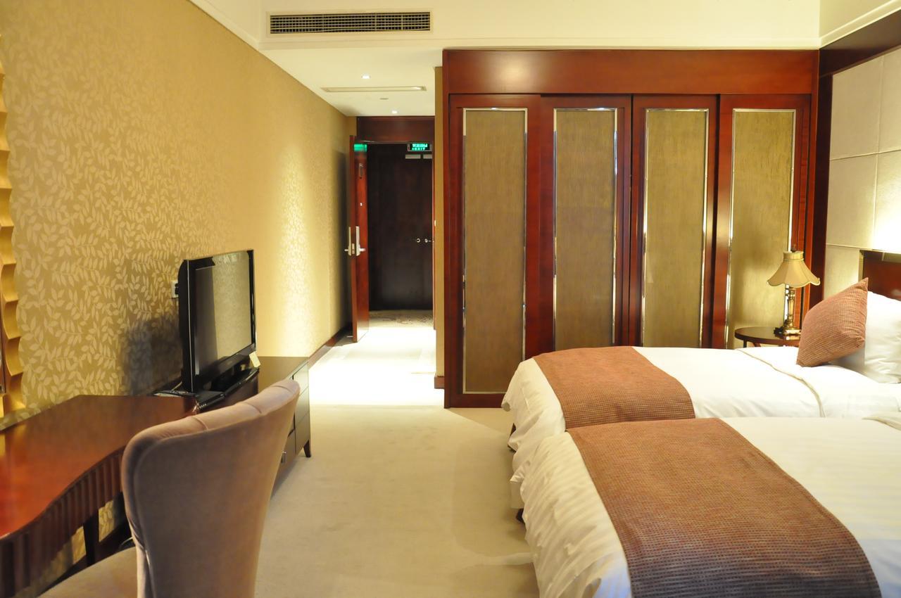 Qingdao Jinshan We+ Holiday Apartment מראה חיצוני תמונה